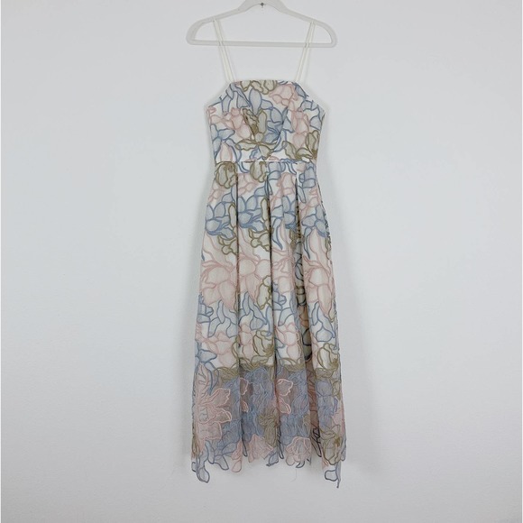 Hunter Bell Floral Midi Dress in Pastel Shades - Picture 3 of 7
